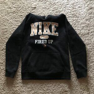 Boys Hooded Nike shirt size 8 to 10